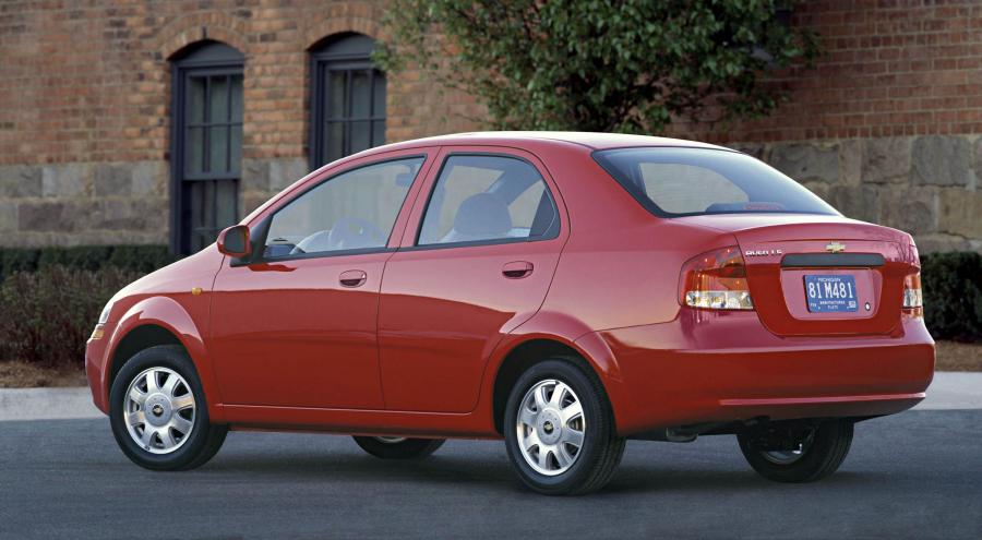  Chevrolet Aveo Sedan 2005 года  (фото 22 из 23)